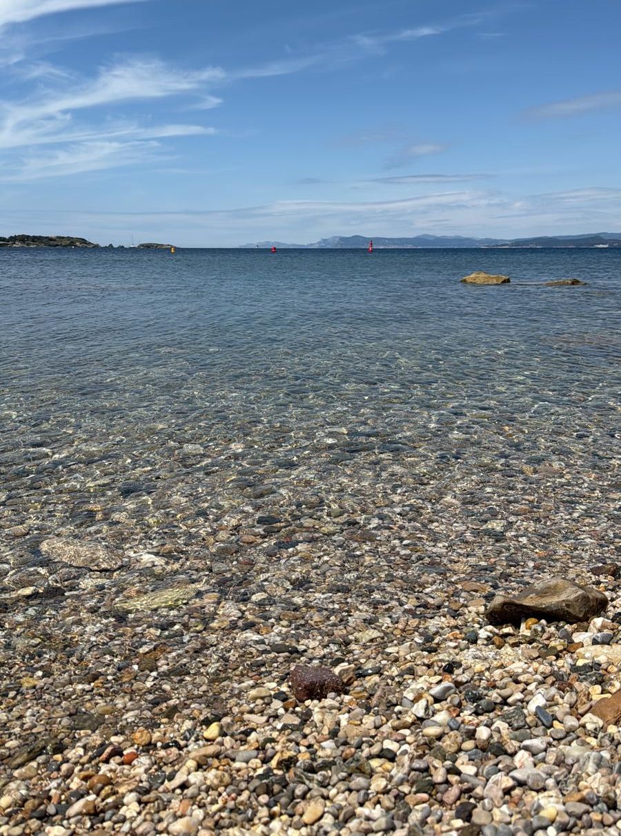 location de vacances le brusc